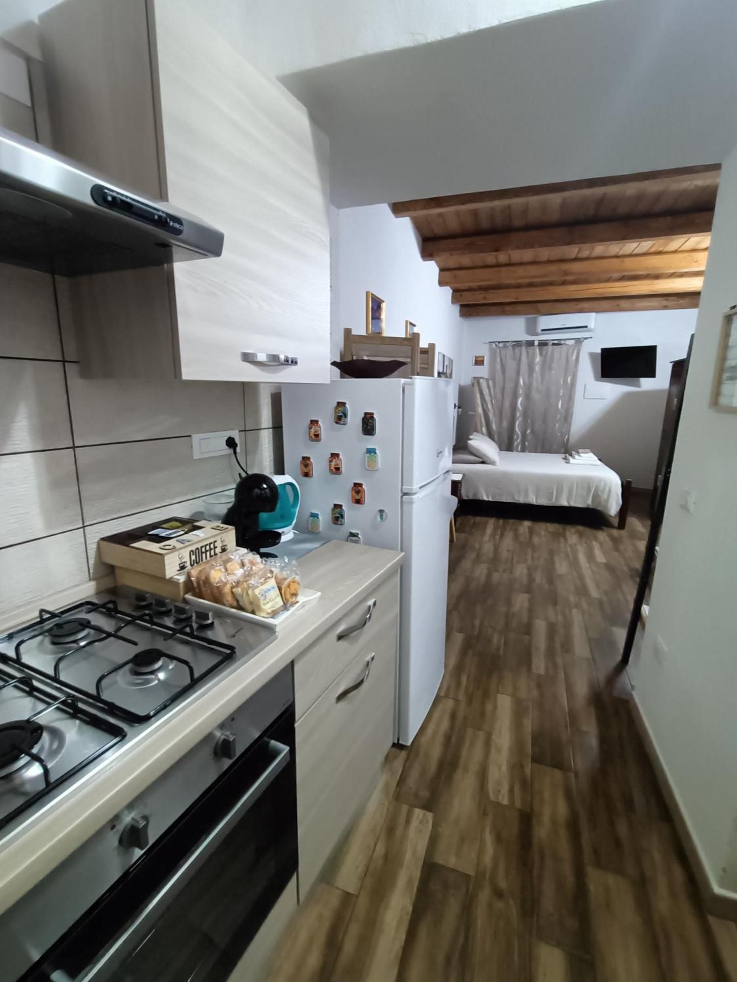 Bed And Breakfast Raggio Di Sole Iglesias Exterior photo